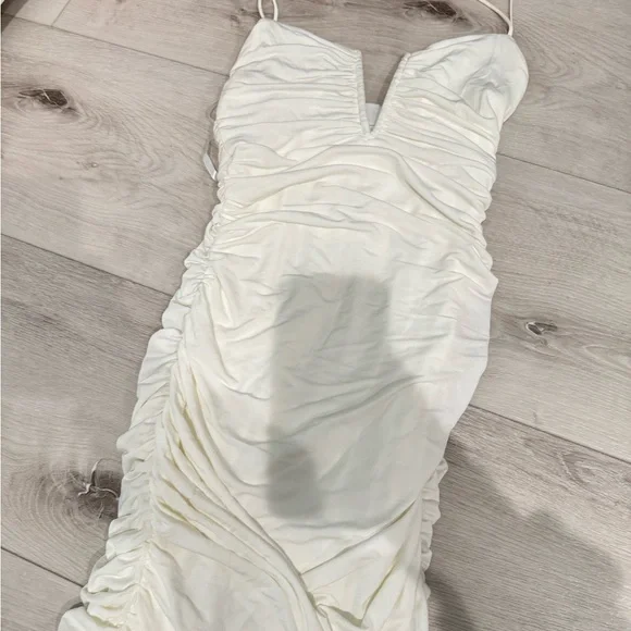 Selfie Leslie | Dresses | Ruche Selfie Leslie White Backless Dress |  Poshmark